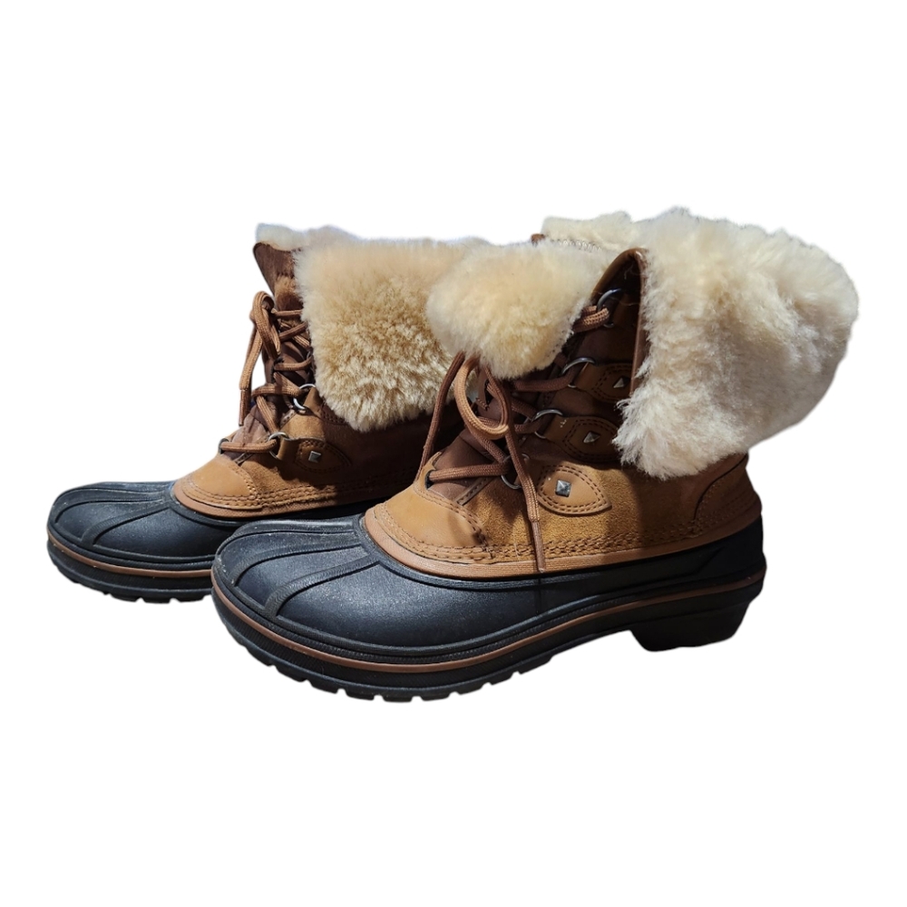 Crocs Allcast Luxe II Womens Fur Waterproof Boots Sz 8